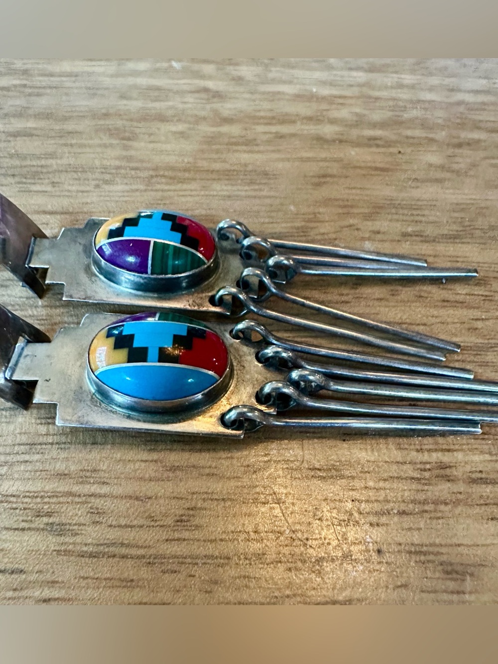 Handmade Vintage Zuni Sterling Silver & Multicolor Inlaid Stones Earrings Signed - Picture 8 of 8
